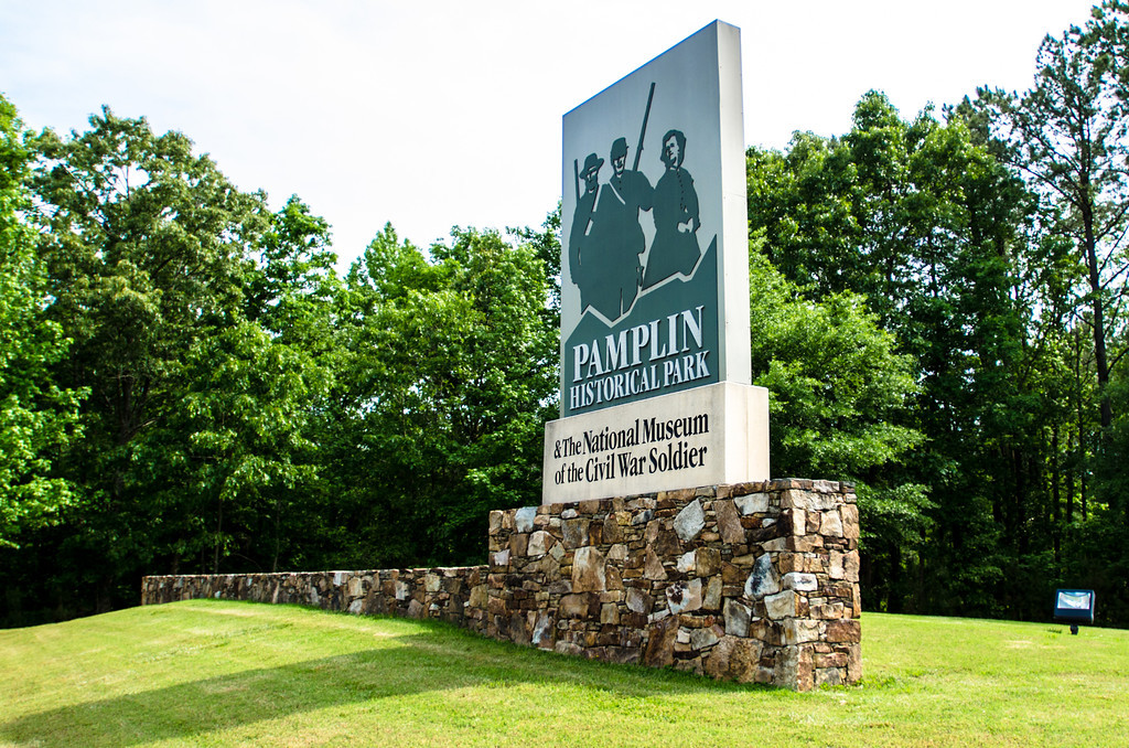 Pamplin Historical Park