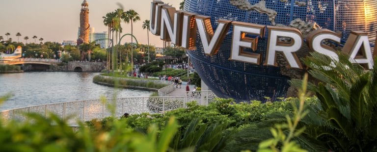 universal studios sign in florida