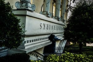 Indoor science adventure park